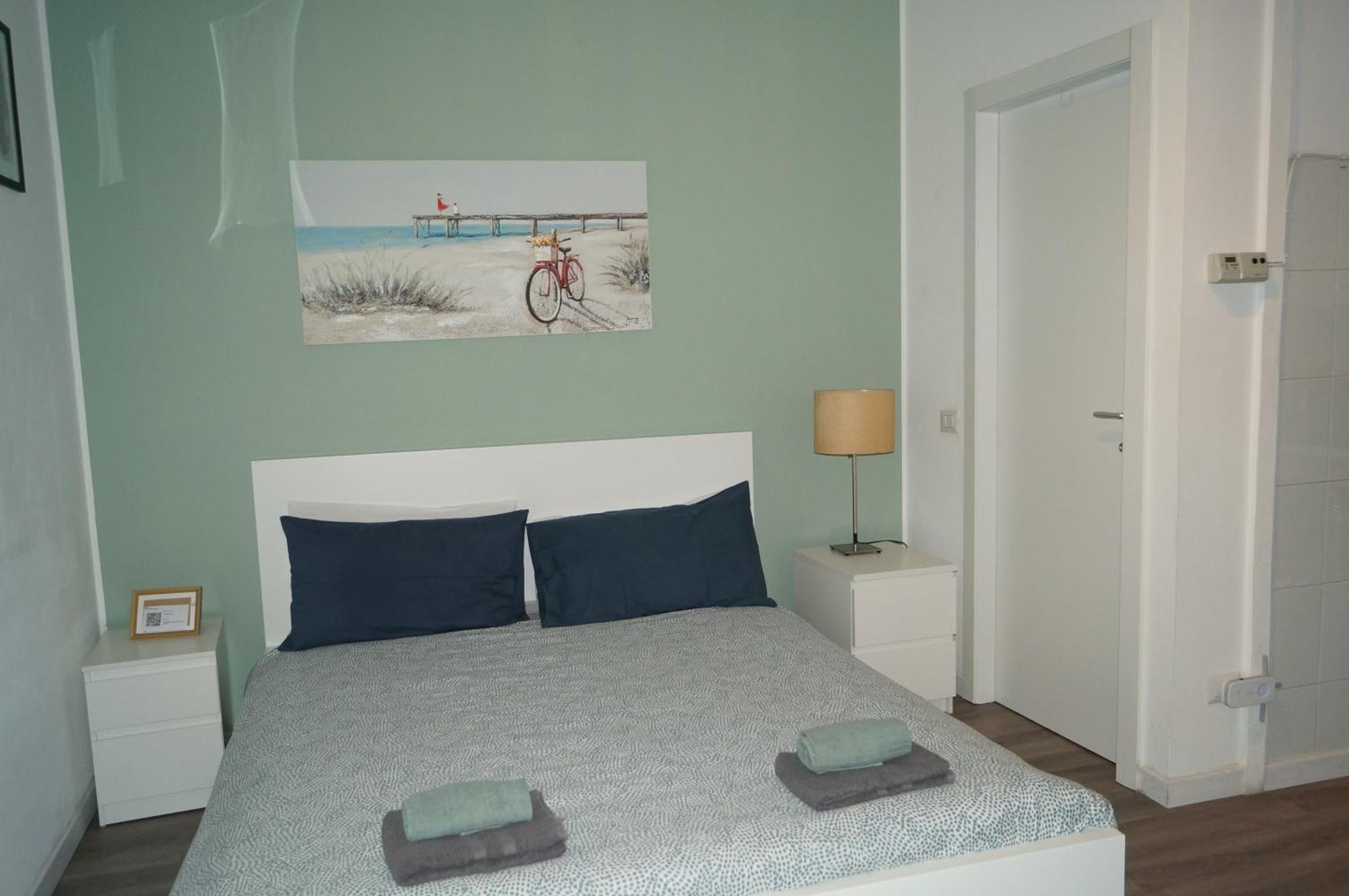 House Naviglio Quattro Apartment Милано Екстериор снимка